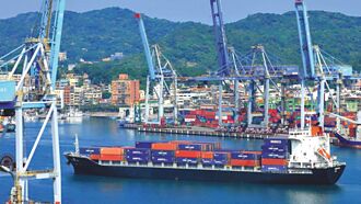 中研院估 明年GDP成長逐季升