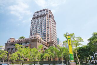 國泰金永續治理 蟬聯DJSI雙榜