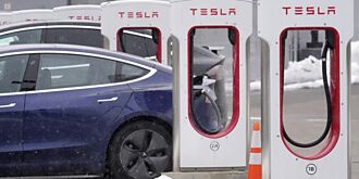 电动车销量增 相关基金看俏