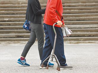 恐掀搶看護潮 三大民團反修法