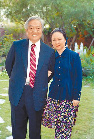 翩然归去悼琼瑶──传唱一甲子的纯爱传奇终成绝响