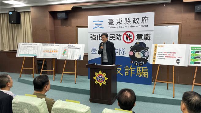 公益平台文化基金会董事长严长寿揭示「网路勒索」崛起，呼吁减少依赖科技设备。（萧嘉蕙摄）