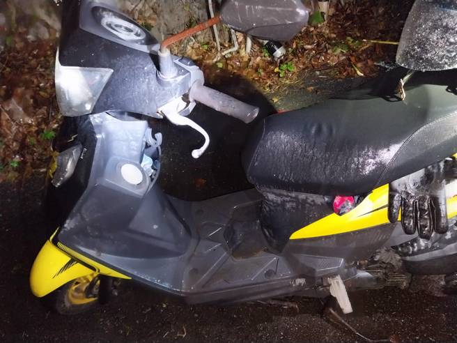 北投区纱帽路惊传骑士倒卧路旁身亡！（图警方提供／简铭柱翻摄）