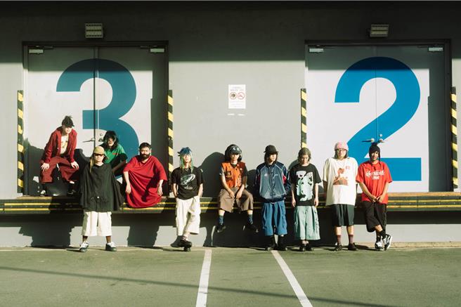 落日飞车☓韩国乐团HYUKOH将在高雄开唱。（华纳音乐提供）