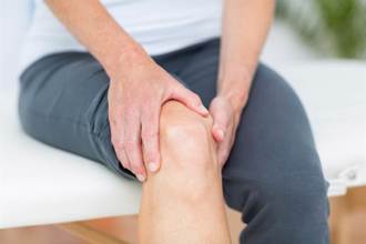 2暖身动作别做了 专家警告：害惨关节和颈椎