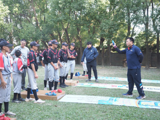 頂新和德深耕地方！長期維護鄭成功親子公園 孩童以球會友嗨翻：還要再來