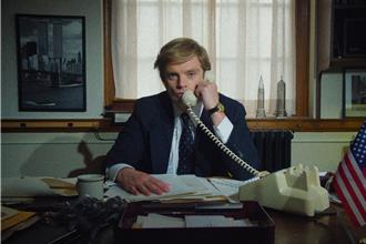 川普傳記片《狂人法則》在美上映被打壓！ 導演喊話：當面聊聊