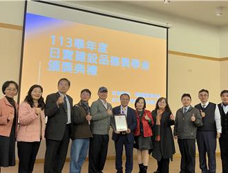 給爸媽的珍貴耶誕禮 台中101名學童好品德受表揚