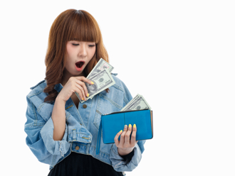 8星座女命藏大富！天秤早早赚进第一桶金