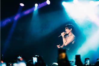 KIRE香港演唱會無預警取消 自掏腰包開唱帶粉絲遊迪士尼