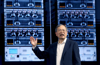 接見梁見後等人  國瑞綠能要與美超微合作  卓榮泰表態