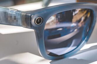 戴智慧眼镜出庭 陈宥丞遭调查