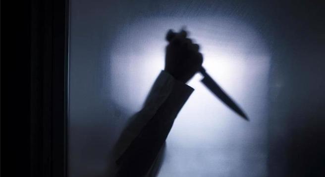 泰籍女遭前夫逼下跪还吐口水，怒喊「我忍你很久了」杀死他。(图:shutterstock/达志)