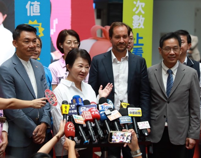 台中購物節消費額再破紀錄， 中市府宣布明年1月10抽出壓軸精品好宅。圖/台中市政府提供