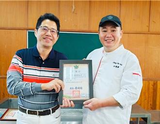 酒店主廚下鄉義煮 雲林學童大讚「神仙級玉米濃湯」