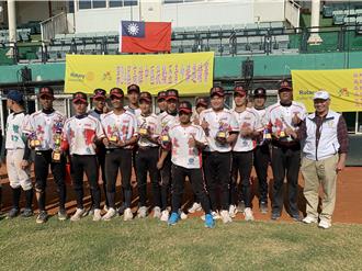 大仁國中扶輪盃青少棒賽封王 中正國小諸羅山盃高年級組亞軍