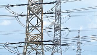 財劃法影響 明年經濟成長預測恐下修