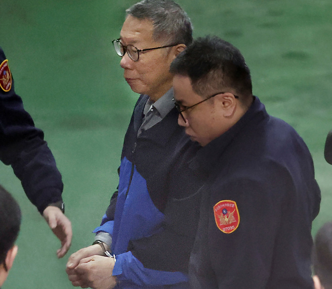 柯文哲涉京华城、政治献金两大弊案 ，遭具体求刑28年半。(姚志平摄)