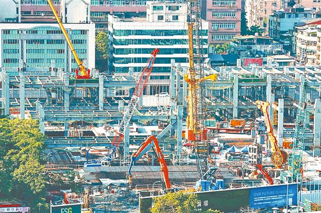 前台北市长柯文哲遭求刑28年，北市都发局表示，1.5个月内决议是否要撤回京华城的20％容积率及停工。（本报系资料照）