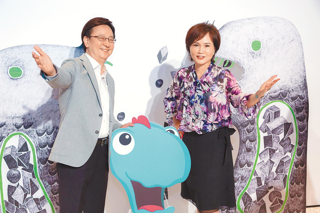 沈春华（右）与李四端是过去老三台时代的对手。（图／中时资料照）