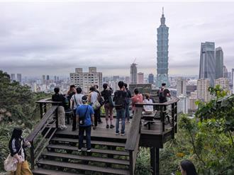 一小時爬完「北部這座山」 他全程呼吸順暢傻了：真的是山？