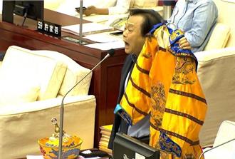 王世堅：柯文哲現在應該做的是認罪道歉