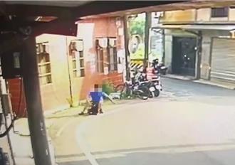 燒肉粽翻版！男子2樓修冷氣失足墜落 將路人壓死判刑8月