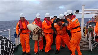 台籍船長作業突中風  海空聯合成功救援後送