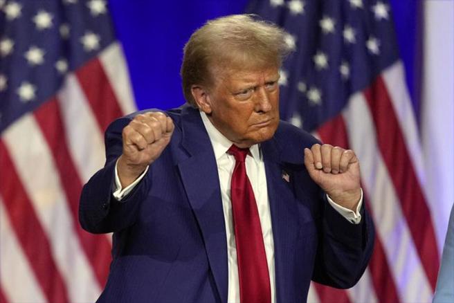 復旦大学的美国研究中心主任吴心伯认为，川普做事极端，难以预测且不计代价，与中国的关系可能会糟得多。（图／美联社）