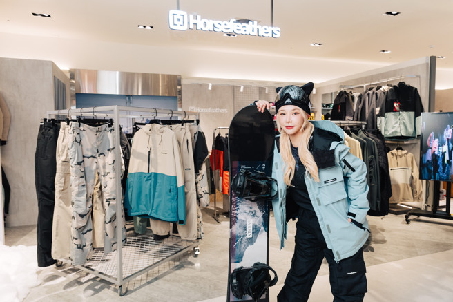 巫苡萱穿上 Horsefeathers 挑战考取滑雪教练（照片品牌提供）