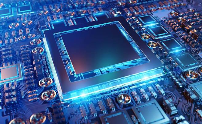 荷兰曝光机巨头ASML的CEO富凯观察，大陆半导体企业与行业领头羊如台积电等相比，仍然存在10至15年的技术差距。（shutterstock）