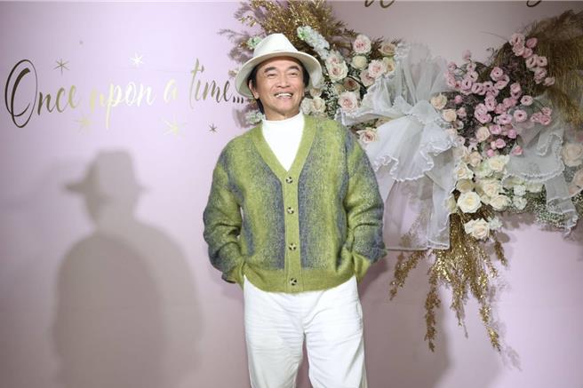 吳宗憲今出席婚宴，評論近期時事。（池宗玲攝）