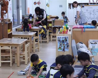 肠病毒停课门槛调整！北市府允诺：新制明年1月上路