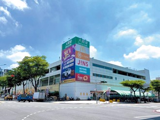 大買家 陪伴台中人30年 老字號量販 鮮味年貨一站購足