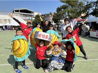 化身蛤仔湯跑萬丹馬 恆春觀光業隊名「墾丁糟了」有深意