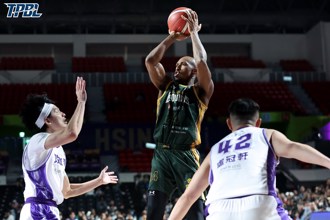 TPBL》克羅馬祭出關鍵火鍋 台啤雲豹驚險氣走地主攻城獅