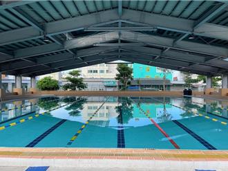 游泳教練3歲愛女溺斃恆春鎮立游泳池　管理員遭判1年有期徒刑