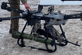 乌克兰实现「无人机空战」 以小炮击落俄罗斯无人机