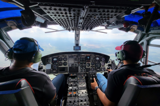 空姐爆「態度最差」藝人 天王搭機飆髒話嗆機長：你只是我的司機