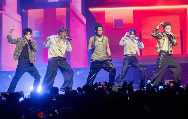 Energy上海开唱，超杀唱跳震撼全场。（相信音乐提供）