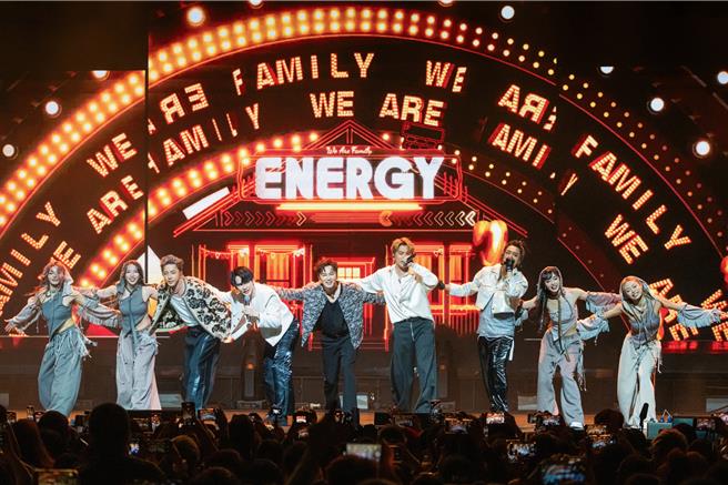 Energy用心准备近20首歌曲献上海歌迷。（相信音乐提供）