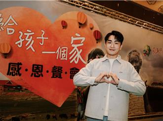 陳謙文默養孩子11年！「女兒」意外現身感謝爸爸