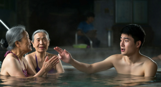 金山公共溫泉竟遭社區老人「霸佔」 水溫過高還不准加冷水