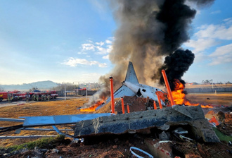 前空軍教官揭737駕駛艙內情！曝濟州航空失事可能原因