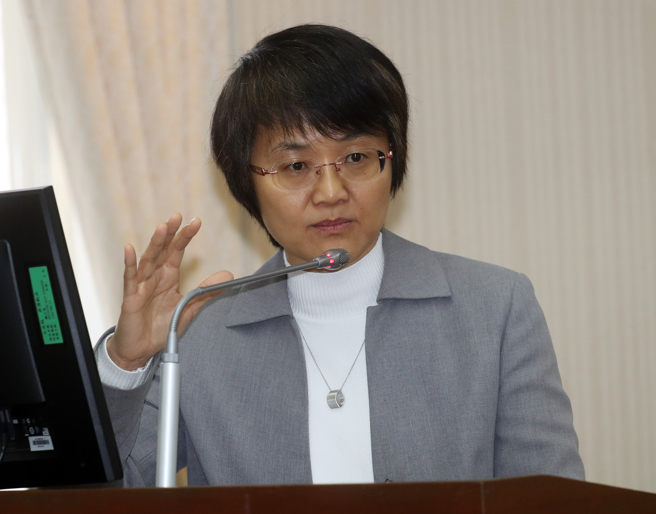 立法院内政委员会30日审查114年度中央政府总预算案关于客家委员会及所属部分，客委会主委古秀妃（见图）列席备询。（刘宗龙摄）