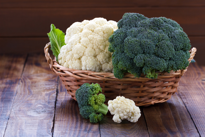 医师提醒要吃出十字花科类蔬菜的抗癌效果，最好细嚼慢咽、多多咀嚼。（示意图，Shutterstock／达志）