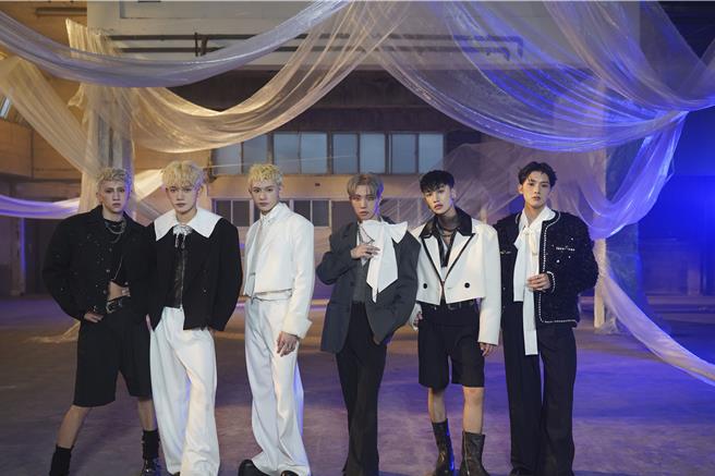 VERA推出新专辑《Ver.25》。（踢帕娱乐提供）