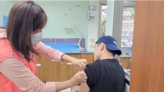 明起公費流感疫苗、新冠Novavax JN.1疫苗開打 新北推隨到隨打