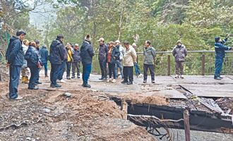 拉拉山遊樂區 拚春節全區開放