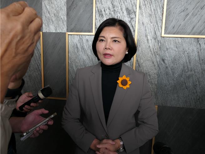 立法院31日3读通过《国土计画法》展延至2031年，云林县长张丽善表示最让人讶异的是农业权未纳入，希望国家要从长计议，农民的权益一定要保障。（张朝欣摄）